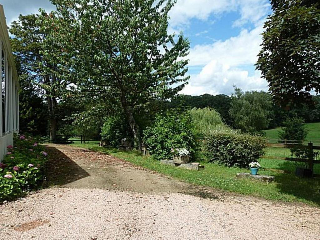 Chambres D'Hotes Du Haras De Coddes Cercy-la-Tour Εξωτερικό φωτογραφία